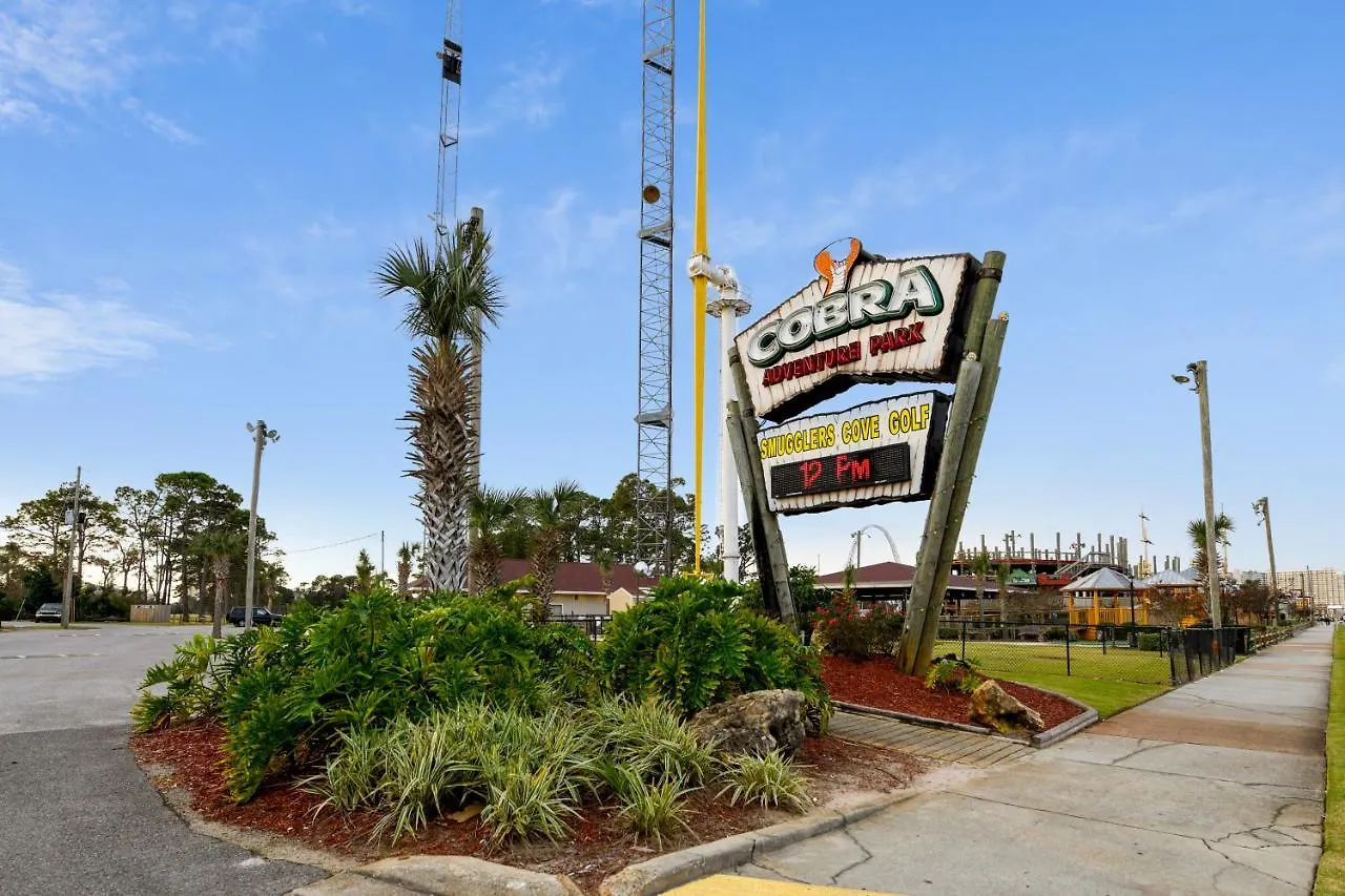 Semesterbostad Fontainebleau Terrace #400 By Book That Condo Panama City Beach